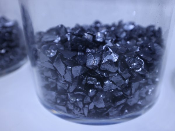 多晶硅期货主力合约涨停，硅业分会提示行业高库存压力依存