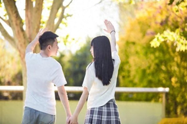 “情人”之间, 熬过了春节的“断联期”, 往往会有这2种结局