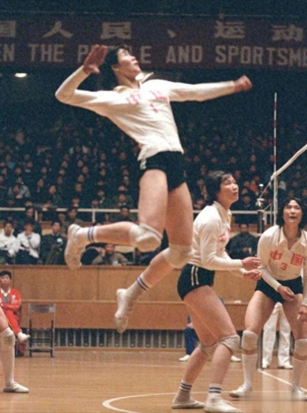 朱婷之后无巨星 郎平之后无名帅 女排再无天才 拿什么去争世界冠军?